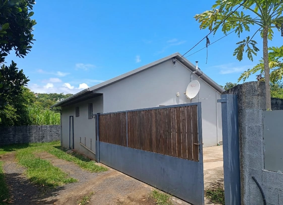 Maison à vendre à St joseph, 51 m², 3 pièces – photo 3 sur 8